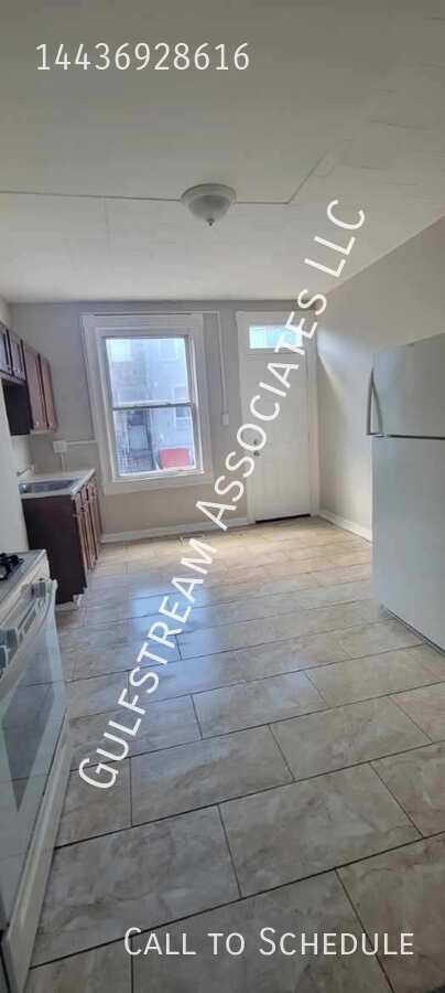 Photo - 444 N Robinson St Townhome