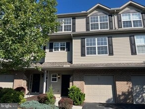 Building Photo - 107 Hawk Ct