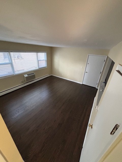 Photo - 1971 N 19th Ave (Melrose Park, IL) Apartment