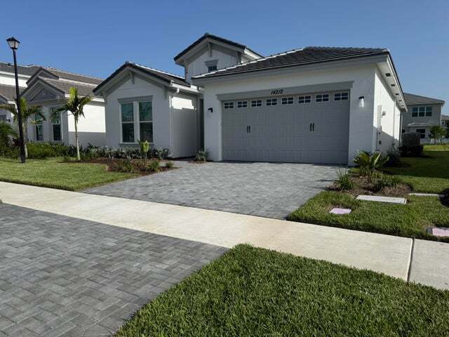 Foto del edificio - 14212 Spruce Pine Dr