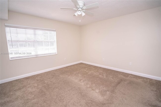 Foto del edificio - 7090 NW 173rd Dr