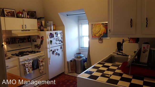 Building Photo - 1 br, 1 bath Apartment - 101 Pennwood Ave