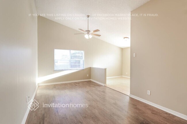 Foto del edificio - 2905 Ripplewood Dr