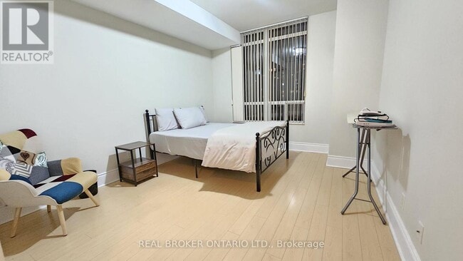 Building Photo - 3880 Duke of York Blvd