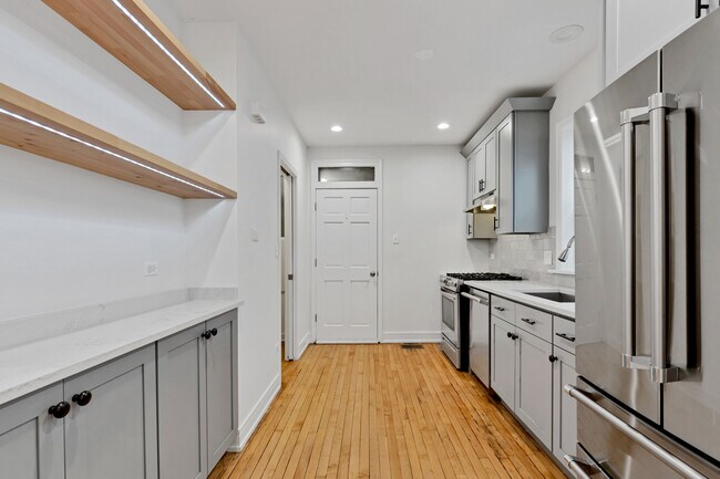 Foto del edificio - 1109 Cleveland St