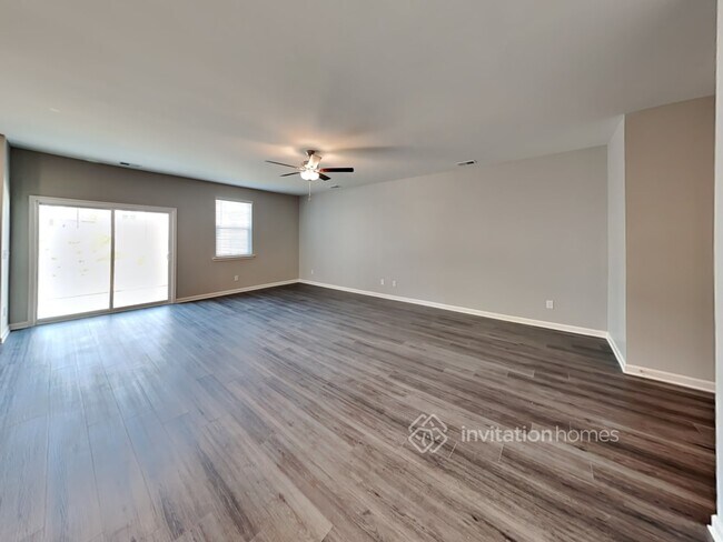 Building Photo - 178 Webster Cir