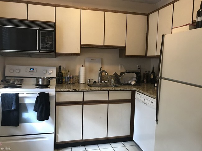 Foto del edificio - 92 Gordon St