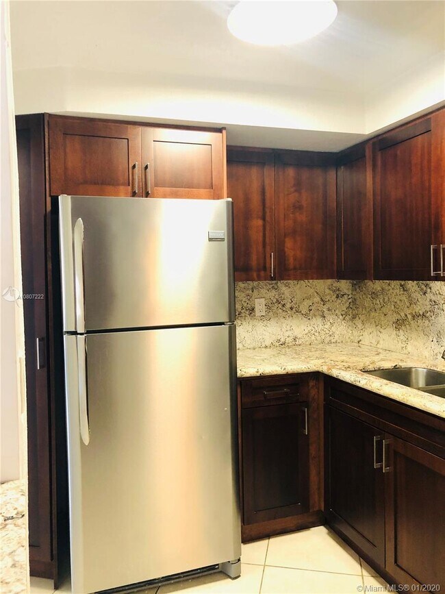 Foto del edificio - 1701 NE Miami Gardens Dr