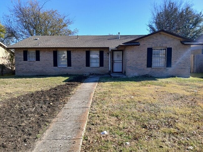 Building Photo - 7840 Mirage Valley Dr