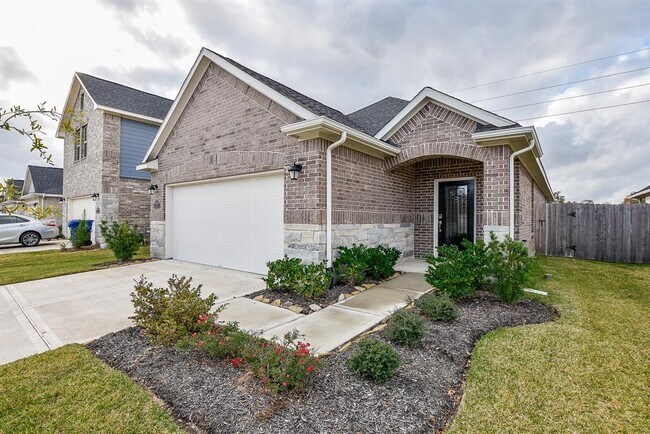 Building Photo - 7438 French Quarter Ct