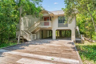 Building Photo - 3686 Mackey Cove Dr