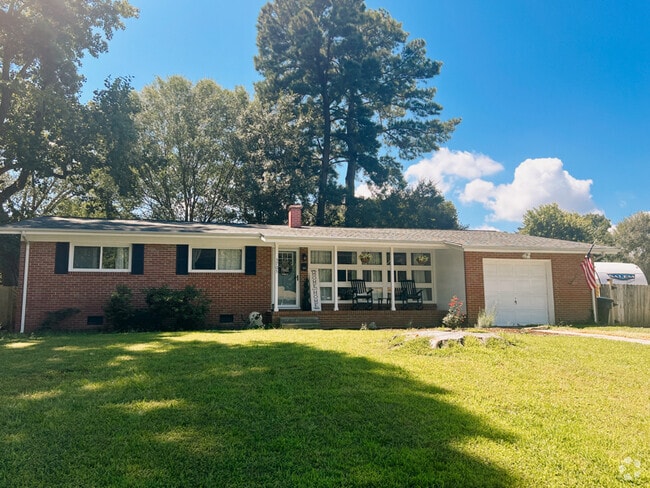 Building Photo - 3705 Marilyn Ln