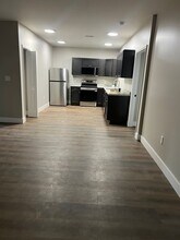 Building Photo - 405 McFarland St