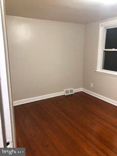 Foto del edificio - 5925 Summerdale Ave