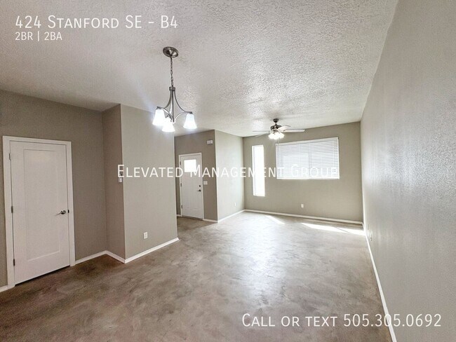 Foto del edificio - 424 Stanford Dr SE