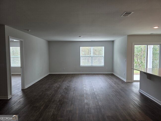 Building Photo - 100 Ponderosa Lp