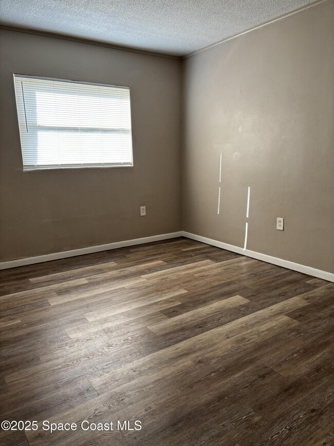 Building Photo - 130 Bouganvillea Dr