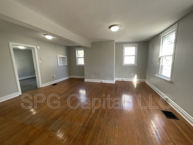 Building Photo - 12986 Main St