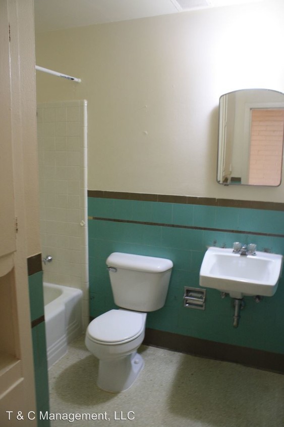 Foto principal - 332 Jefferson St NE
