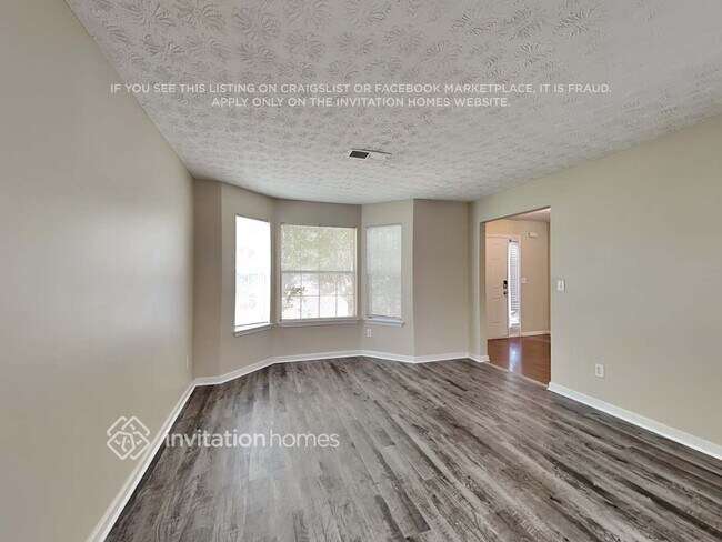 Foto del edificio - 2549 Mead Ct