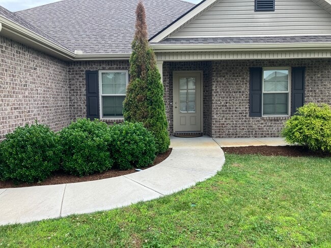 Covered Front Porch - 538 Preserve Cir
