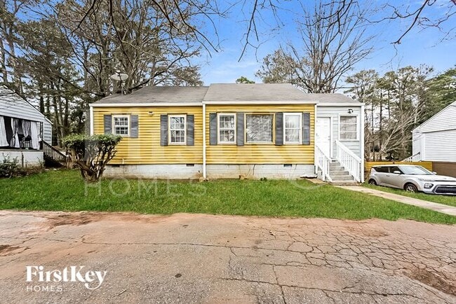 Building Photo - 1564 Columbia Dr