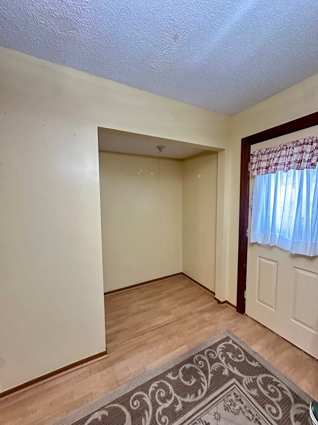 Foto del edificio - 3930 Country Club Dr