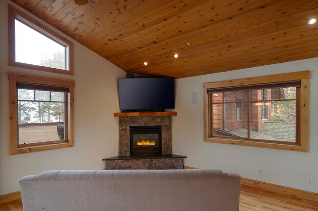 Foto del edificio - 150 Adams St