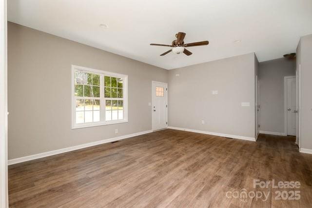 Building Photo - 324 N Milford Dr