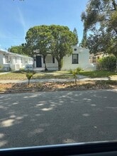 Building Photo - 1831 Rodman St Building Photo - 1831 Rodman St