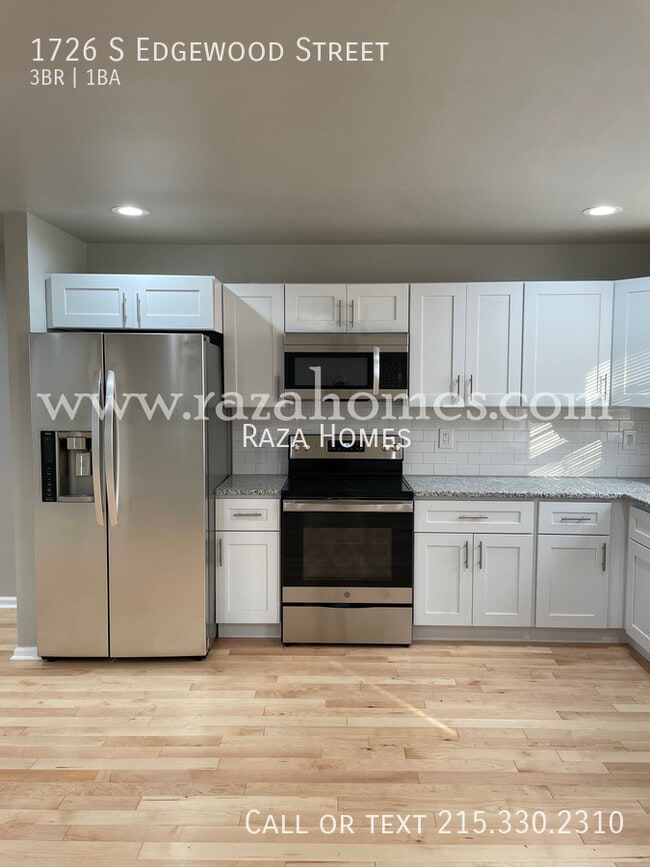 Photo - 1726 S Edgewood St Townhome