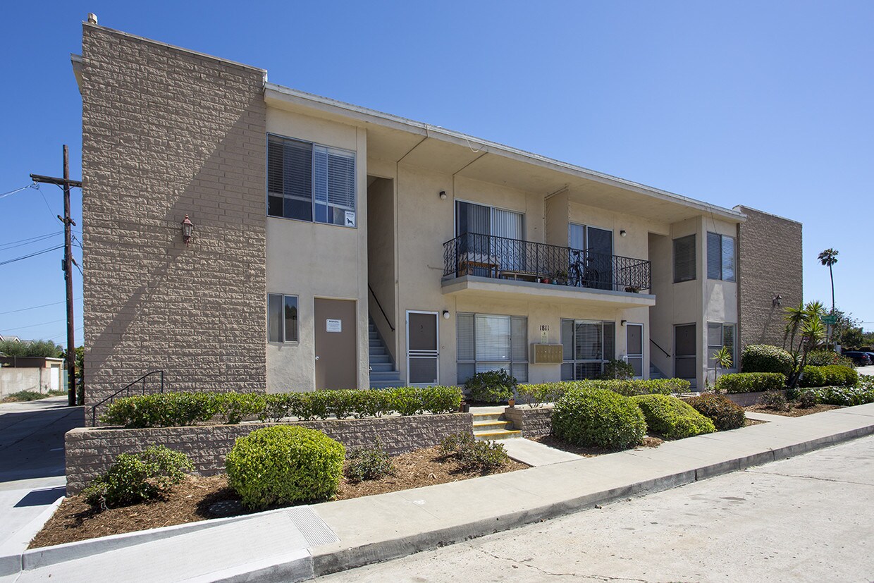 1811 Pacific Beach Dr Unit 4, San Diego, CA 92109 Apartment for Rent