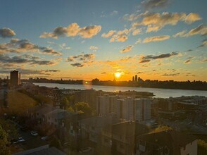 Building Photo - 9060 Palisade Ave