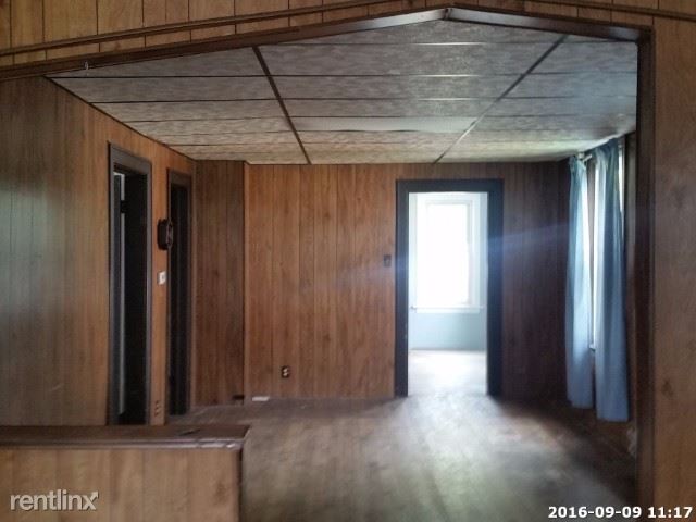 Building Photo - 1822 S 14th St