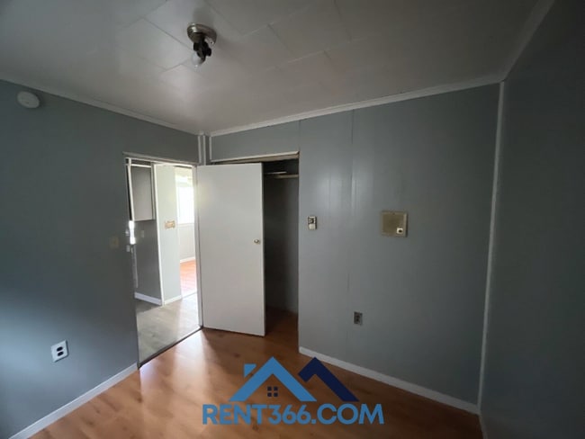 Foto del edificio - 509 W Centre St