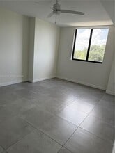 Building Photo - 16395 Biscayne Blvd