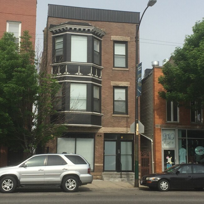 Foto del edificio - 908 N Western Ave