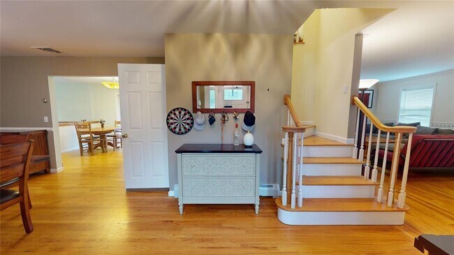 Foto del edificio - 10 Courtney Ln