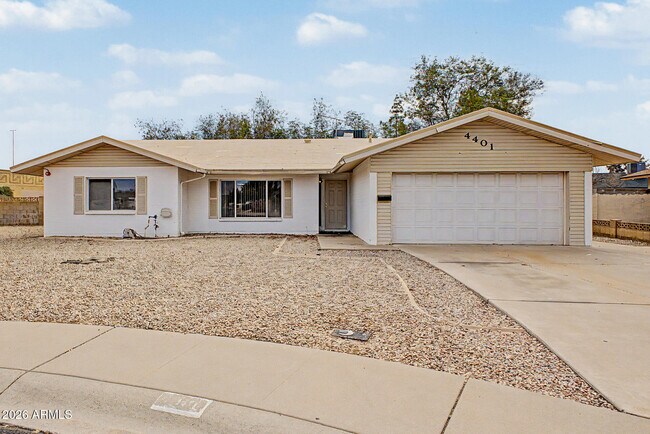 Building Photo - 4401 S Rita Ln