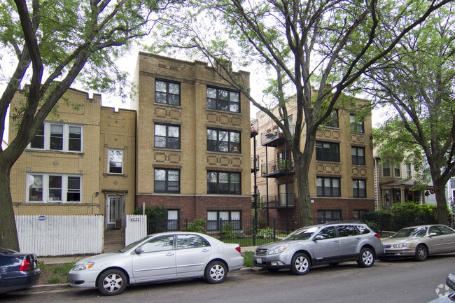 Whipple Court Apartments