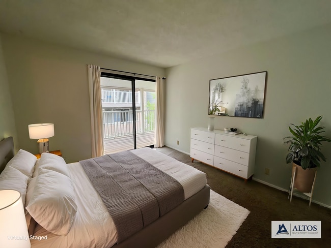 Foto del edificio - Nice 2 bed 2 bath second floor unit near Buckley Air Force base!