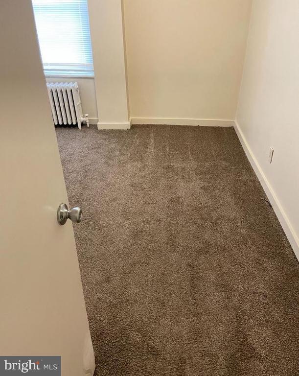 Foto del edificio - 352 N Gross St