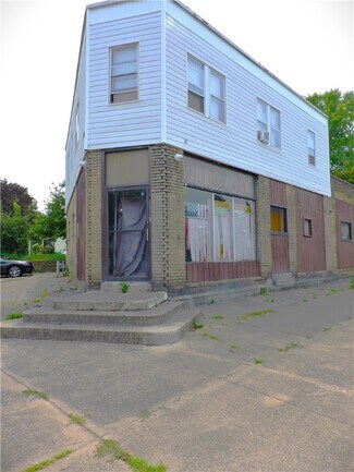 Building Photo - 217 Middlesex Rd