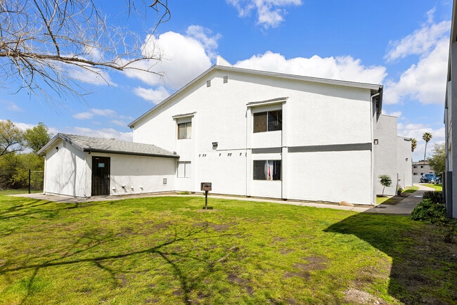 Building Photo - Terre at Preserve
