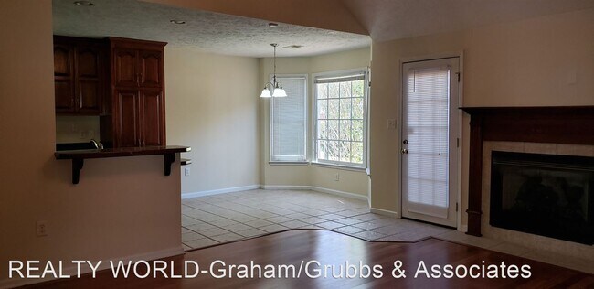 Foto del edificio - 3 br, 2 bath House - 2028 Old Charleston C...