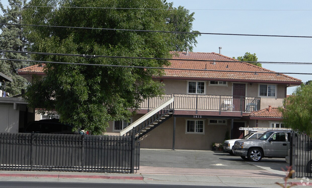Foto principal - 1471 Monument Blvd
