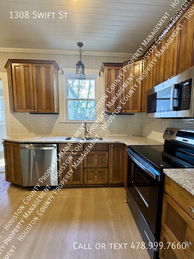 Foto del edificio - 1308 Swift St