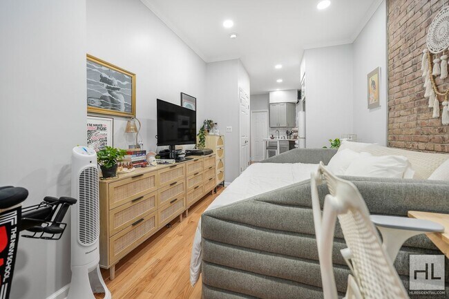 Foto del edificio - EAST 88 STREET