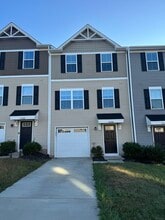 Building Photo - 35166 Sara Ct Building Photo - 35166 Sara Ct