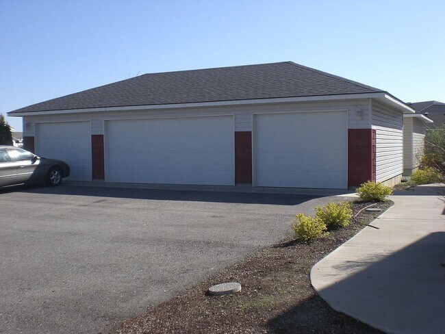 Foto del edificio - 6340 W Trestle St